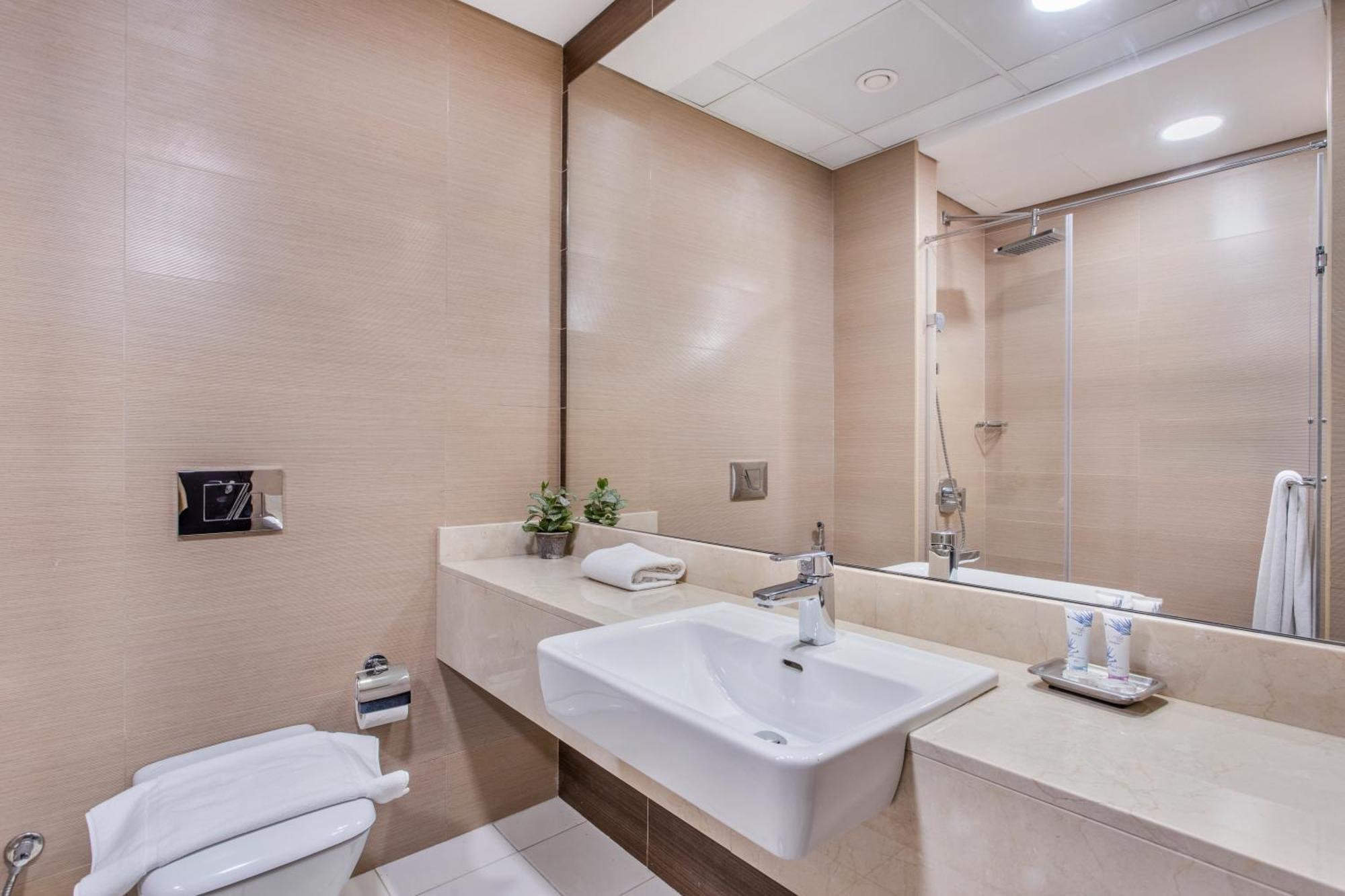 두바이 Icon Casa Living - Sparkle Tower 1 아파트 외부 사진